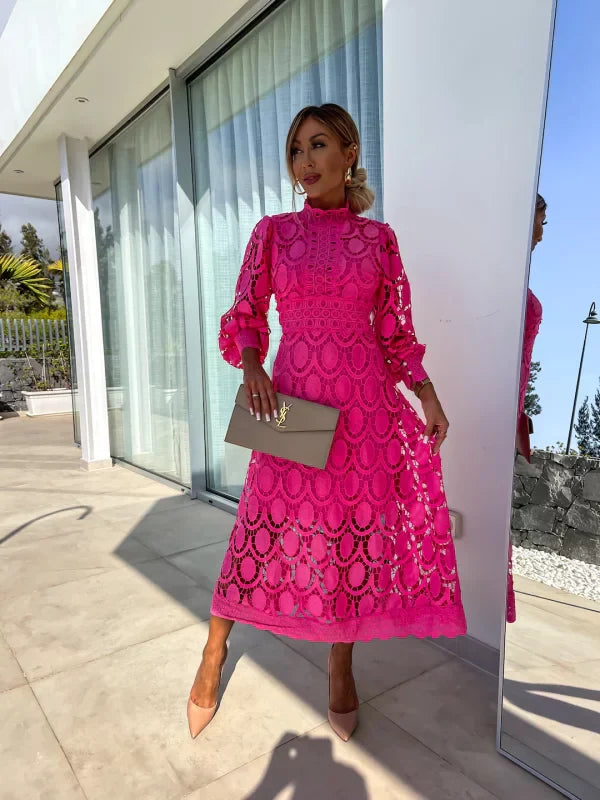 Elaina | Elegantní midi šaty s krajkovými detaily