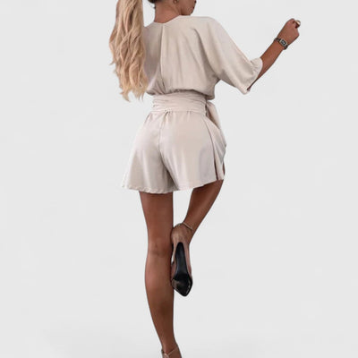 Ludmila - Elegantní overal s páskem a volným střihem